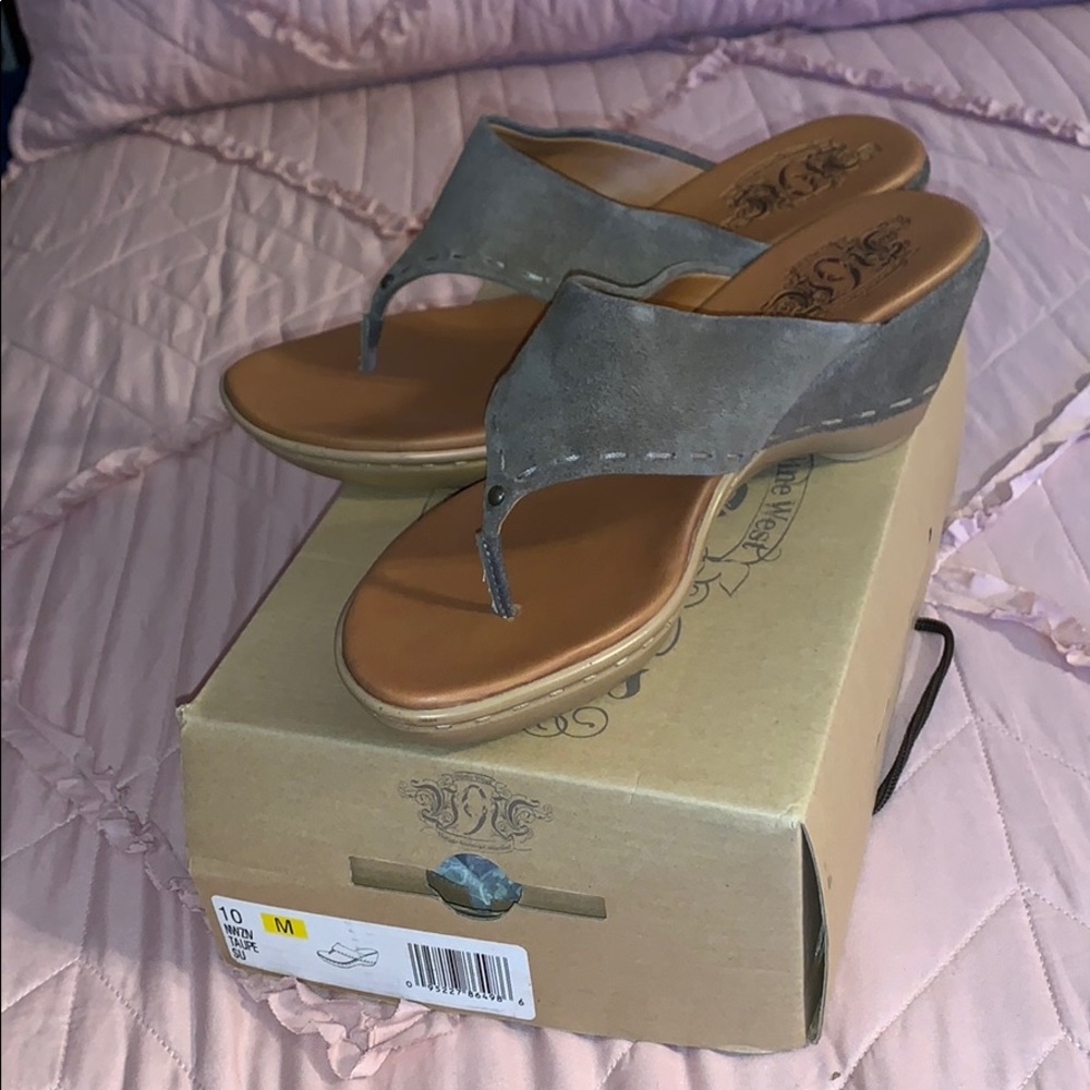 heeled sandals